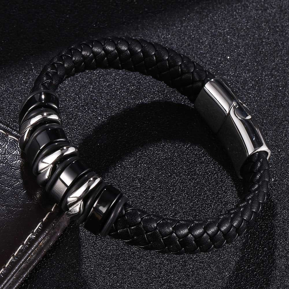 Leren armband met stalen spiraal