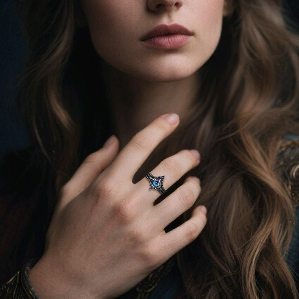 Kroonring met blauwe zirkoon – Zwarte Schemering