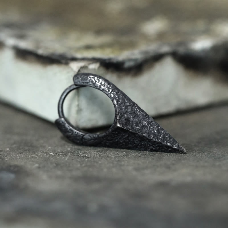 Oorbellen met speerpunt en reliëf – 925 zilver