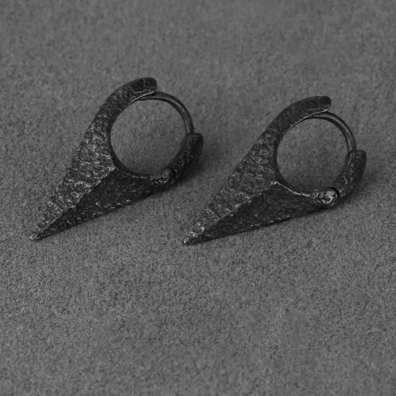 Oorbellen met speerpunt en reliëf – 925 zilver