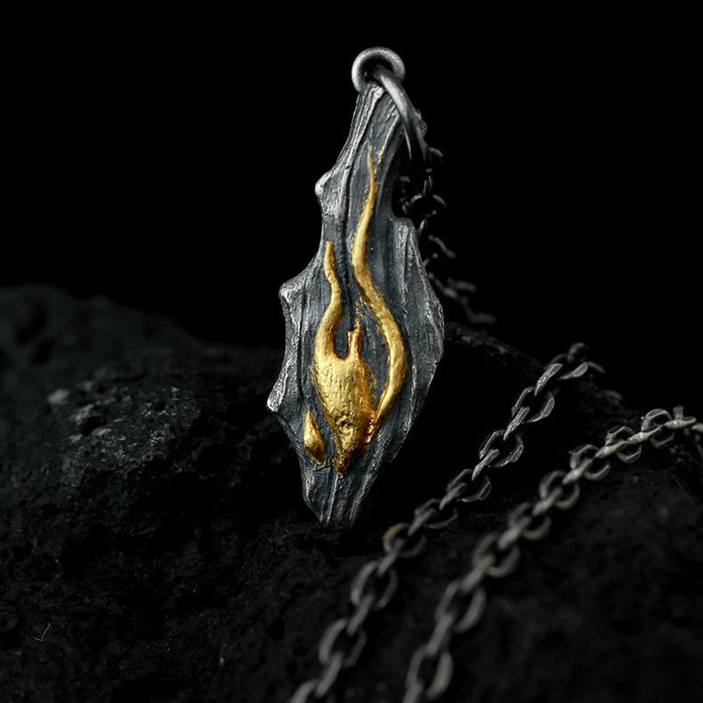 Ketting met vuurreliëf en verguld detail – 999 zilver