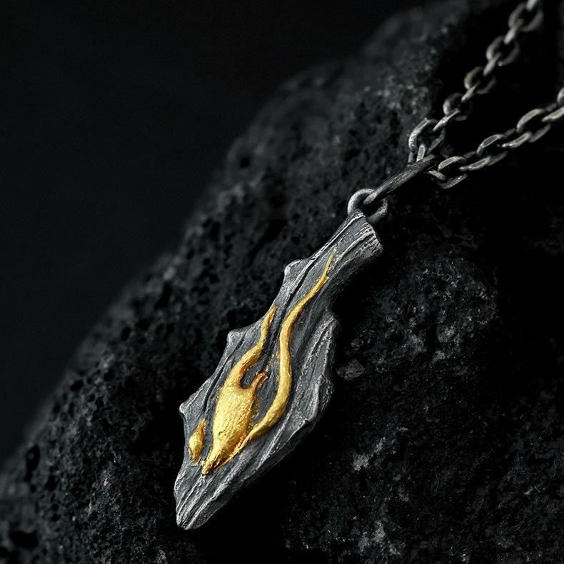Ketting met vuurreliëf en verguld detail – 999 zilver