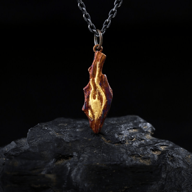 Ketting met vuurreliëf en verguld detail – 999 zilver